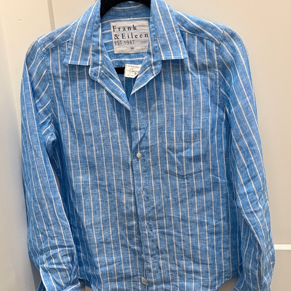 Frank & Eileen Barry Linen Button Up XS